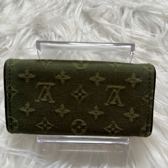 Louis Vuitton Green Monogram Canvas Keyholder Vintage EUC - Picture 7 of 16